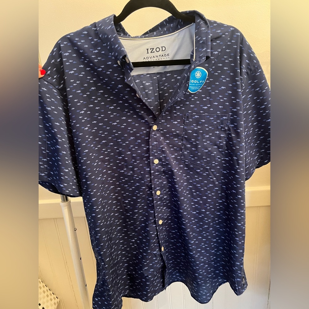 Izod button down